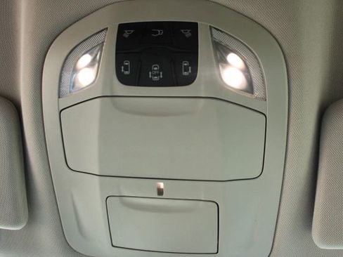Used 2024 Chrysler Voyager LX FWD image 30