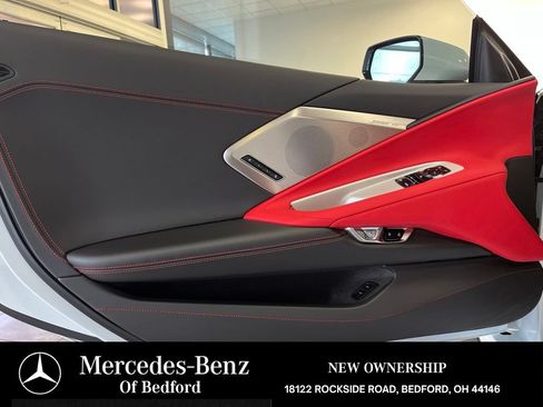 Used 2024 Chevrolet Corvette Stingray Preferred Cpe w/ 2LT RWD image 13