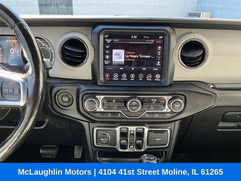 Used 2021 Jeep Wrangler Unlimited Sahara AWD/4WD image 4
