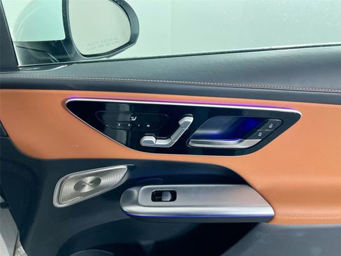 Certified 2023 Mercedes-Benz GLC 300 4MATIC image 28