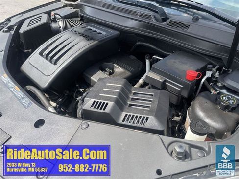Used 2017 Chevrolet Equinox LT w/ Convenience Package AWD/4WD image 24