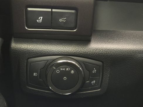 Used 2020 Ford Expedition Max Limited w/ Equipment Group 301A RWD image 23