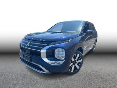 New 2025 Mitsubishi Outlander SE