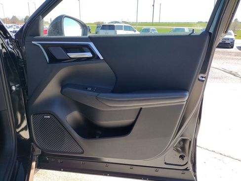 New 2026 Mitsubishi Outlander ES AWD/4WD image 32