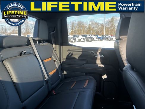 Certified 2025 GMC Sierra 1500 AT4 w/ AT4 Premium Package image 36