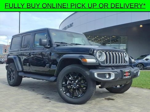 Used 2025 Jeep Wrangler Unlimited Sahara image 1