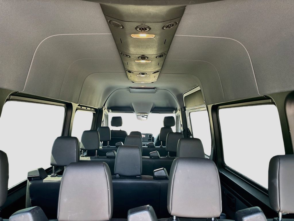 Used 2022 Mercedes-Benz Sprinter 2500 image 24