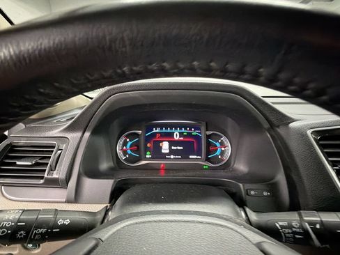 Used 2021 Honda Pilot EX-L image 11
