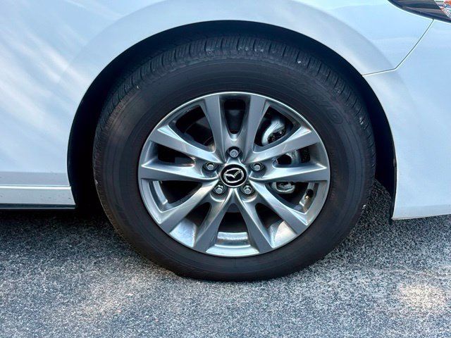 Used 2026 MAZDA MAZDA3 s FWD image 28