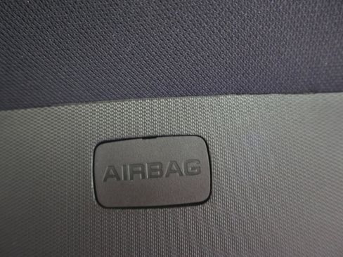 Used 2024 GMC Canyon Elevation w/ Elevation Premium Package AWD/4WD image 47