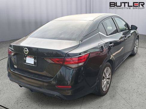Used 2022 Nissan Sentra S FWD image 8