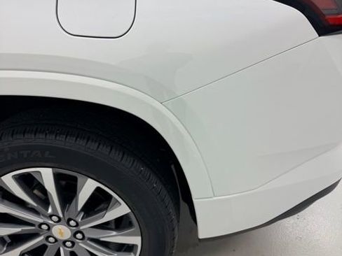Certified 2023 Chevrolet Traverse Premier image 34