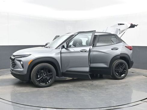 New 2026 Chevrolet TrailBlazer LT w/ Midnight Edition FWD image 51