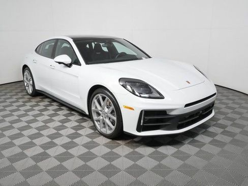 Certified 2024 Porsche Panamera 4 AWD/4WD image 25