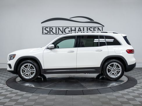 Certified 2021 Mercedes-Benz GLB 250 250 4MATIC image 8