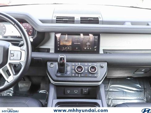 Used 2024 Land Rover Defender 110 S AWD/4WD image 13