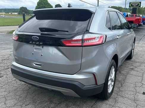 Used 2021 Ford Edge SEL FWD image 8