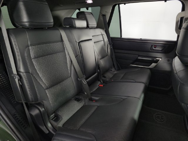 Used 2023 Toyota Sequoia Limited w/ Tow Technology Package AWD/4WD image 18