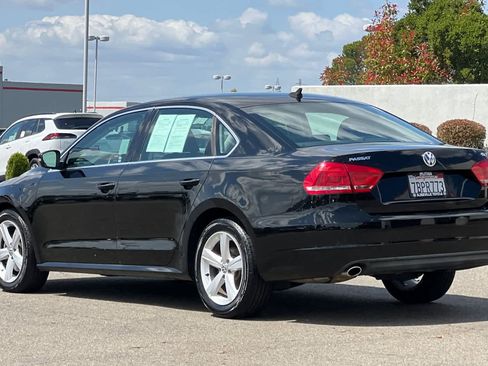 Used 2013 Volkswagen Passat 2.5 SE FWD image 7
