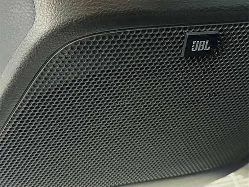 Certified 2022 Toyota Tacoma Limited image 12