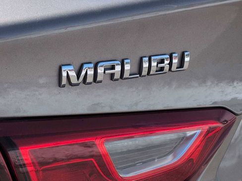 Used 2023 Chevrolet Malibu LT FWD image 12