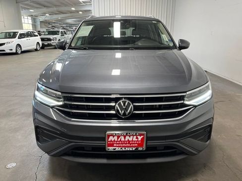 Used 2024 Volkswagen Tiguan SE FWD image 9