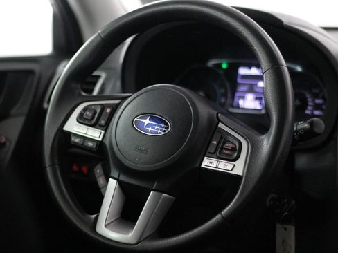 Used 2018 Subaru Forester 2.5i Premium AWD/4WD image 11
