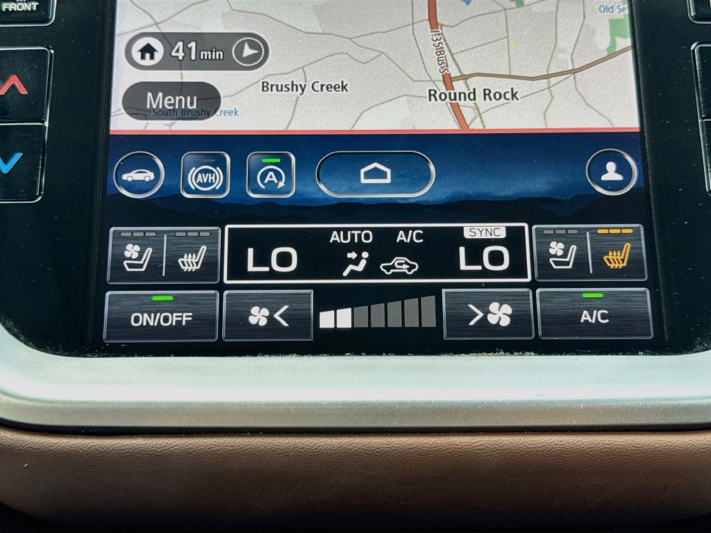 Used 2020 Subaru Outback Touring XT AWD/4WD image 18