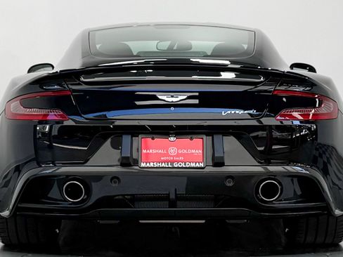 Used 2016 Aston Martin Vanquish Coupe RWD image 8