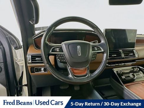 Certified 2023 Lincoln Navigator L Reserve image 13
