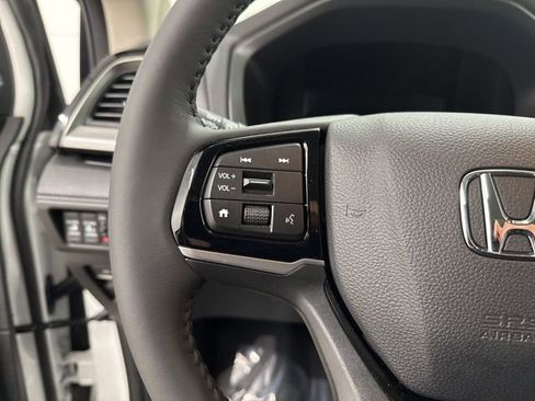 Certified 2026 Honda Odyssey Touring image 38