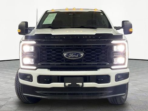 Used 2023 Ford F250 XL w/ STX Appearance Package image 2