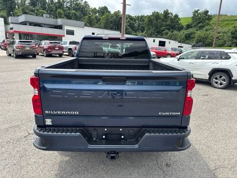 Used 2023 Chevrolet Silverado 1500 Custom AWD/4WD image 18