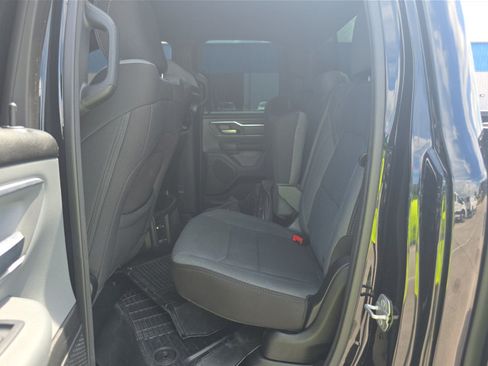 Used 2022 RAM 1500 Big Horn RWD image 10