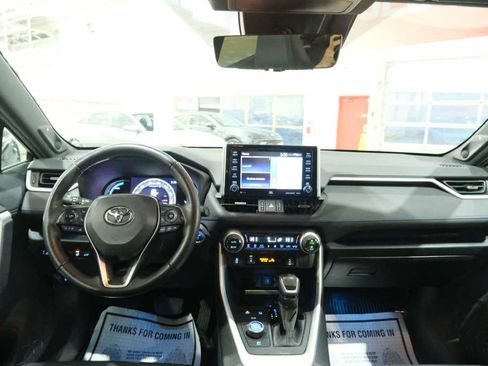 Used 2020 Toyota RAV4 XSE image 25
