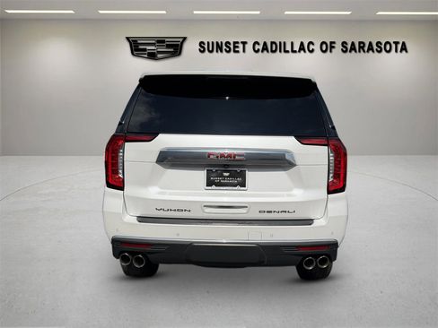 Used 2023 GMC Yukon Denali image 4