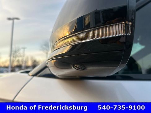 Used 2025 Jeep Grand Cherokee L Summit image 10