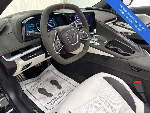 Used 2023 Chevrolet Corvette Stingray Premium Conv w/ Z51 Performance Package image 18