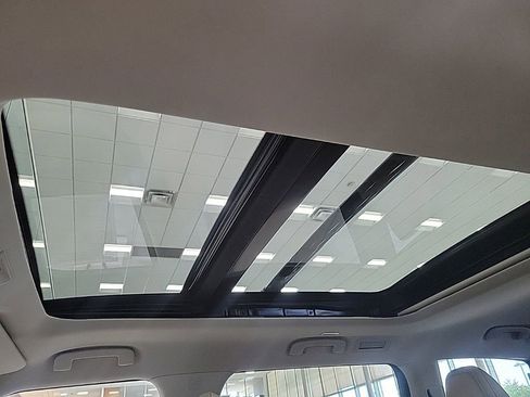 New 2025 Nissan Armada Platinum Reserve image 41