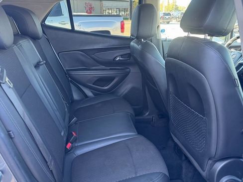 Used 2020 Buick Encore Preferred image 12