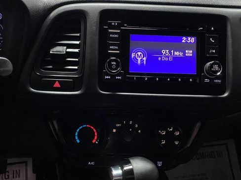 Used 2022 Honda HR-V LX image 21