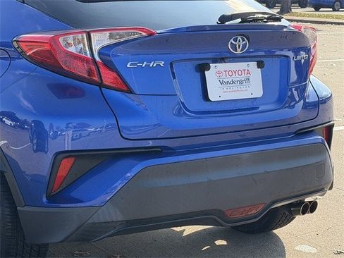 Used 2019 Toyota C-HR Limited image 6