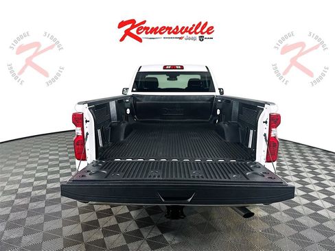 Used 2025 Chevrolet Silverado 2500 W/T w/ WT Convenience Package image 29