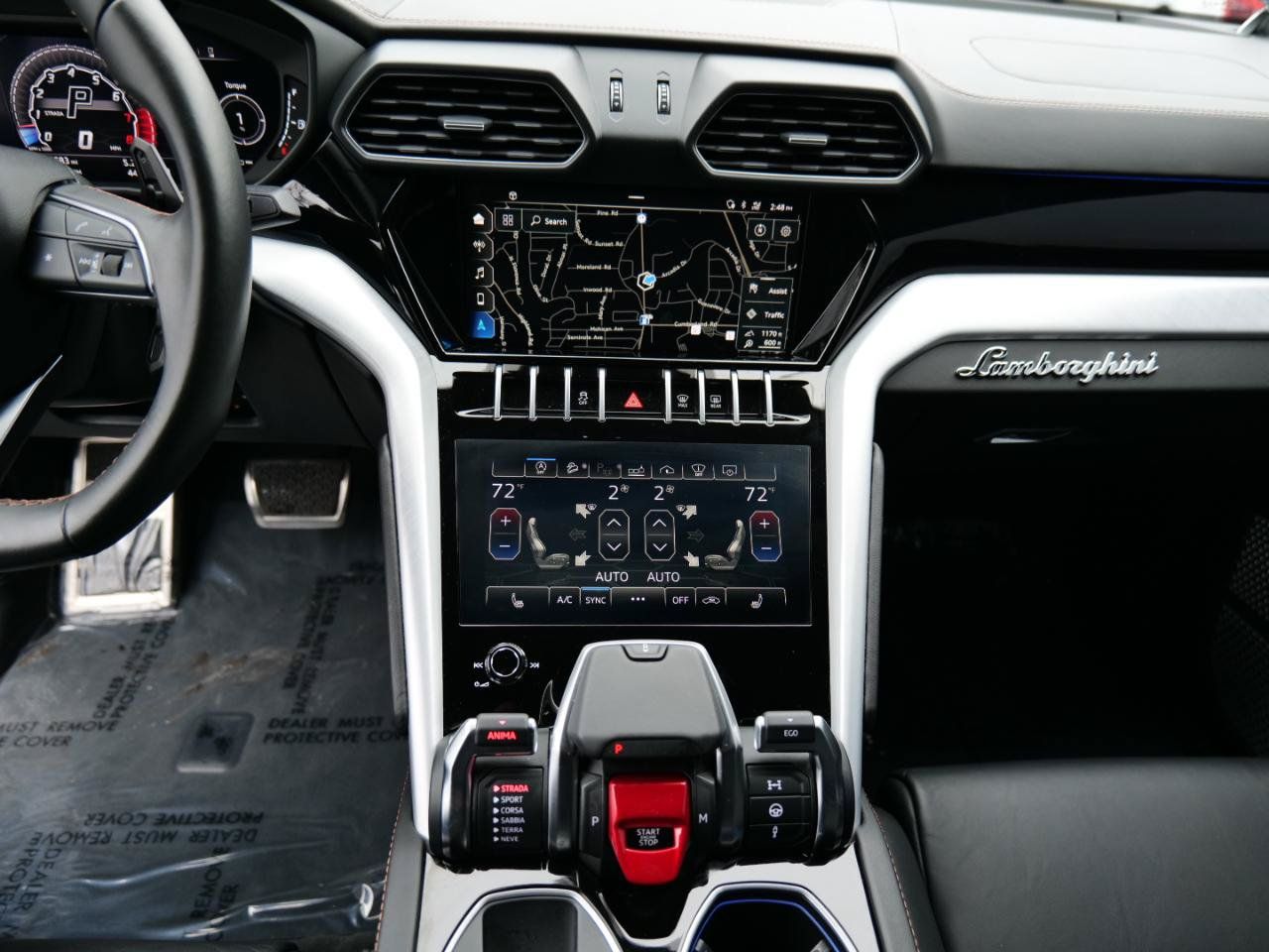 Used 2021 Lamborghini Urus AWD/4WD image 21