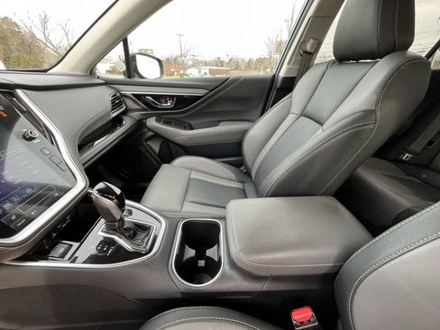 Used 2022 Subaru Outback Onyx Edition XT image 26