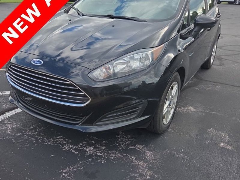 Used 2019 Ford Fiesta SE image 1