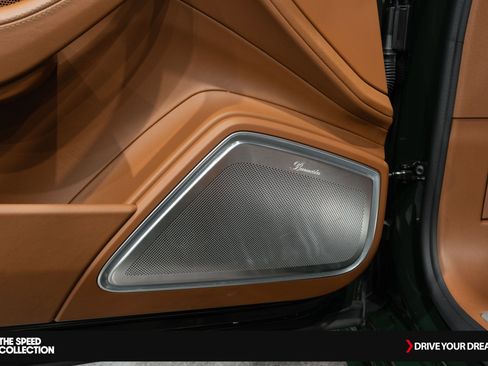 Used 2022 Porsche Panamera Turbo S image 12