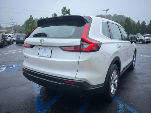 Used 2024 Honda CR-V LX image 5