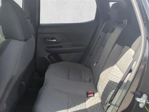 New 2026 Nissan Kicks SV image 15