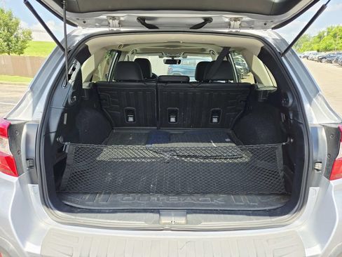Used 2019 Subaru Outback 2.5i Limited w/ Popular Package #2 AWD/4WD image 14